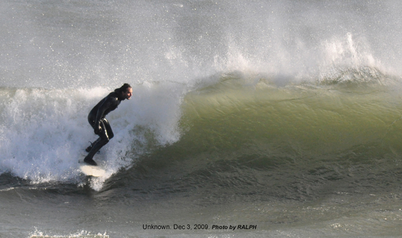 Dec 3-2009 Storm Surf 23